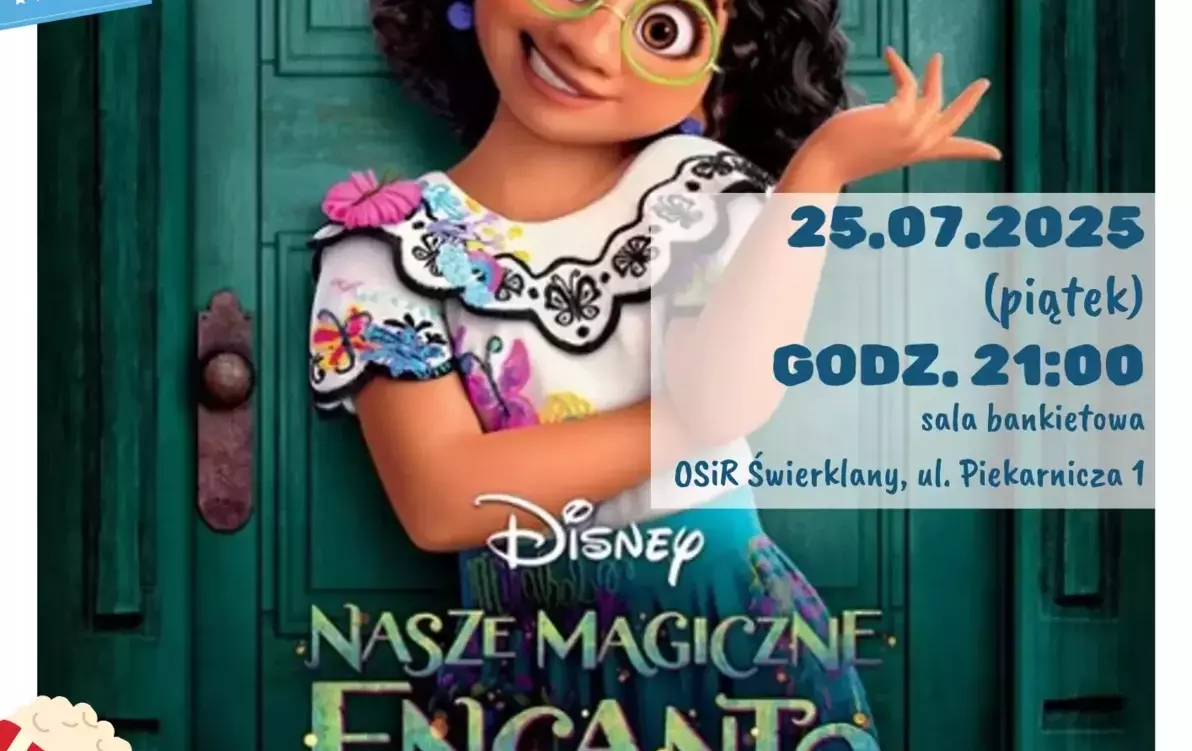 rodzinne kino pod chmurką